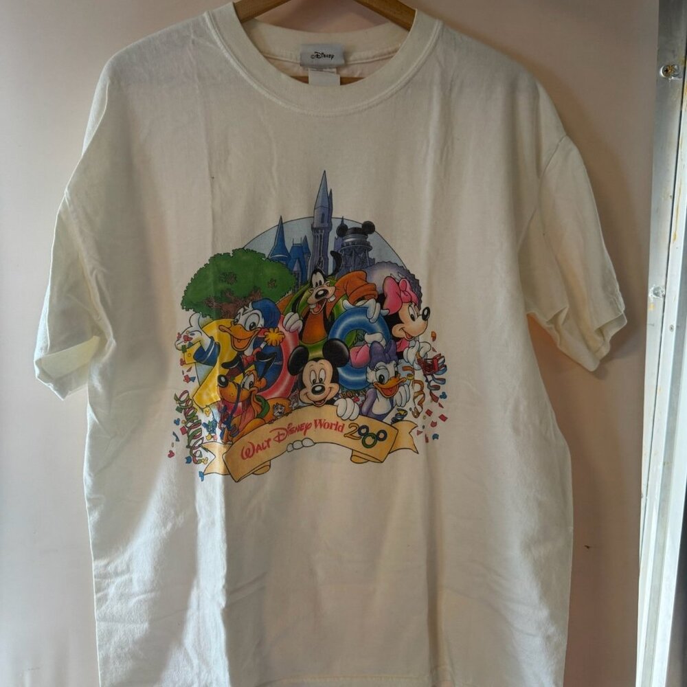 SOLD Walt Disney World 2000 Vintage Size Large T Shirt Collectible